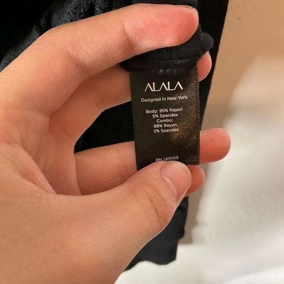 Alala Heron Sweatshirt in Black Size Small - Picture 8 of 9